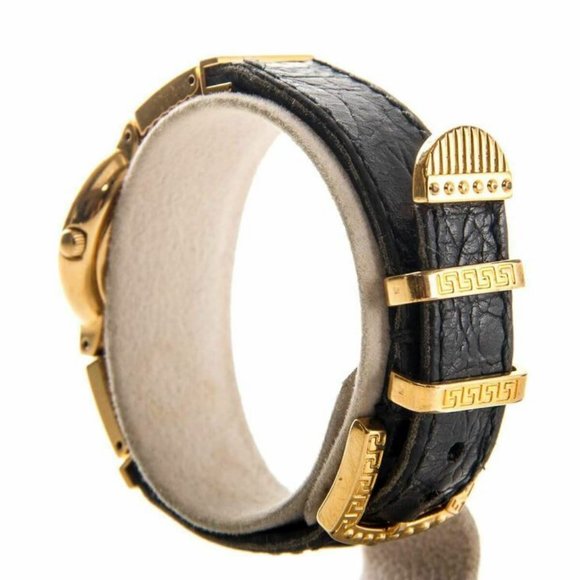 Authentic vintage ladies Gianni Versace medusa Gold plated quartz watch main image 6